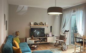 Bllok Area Apartment